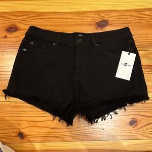 NWT 7 For All Mankind Shorts - size 28